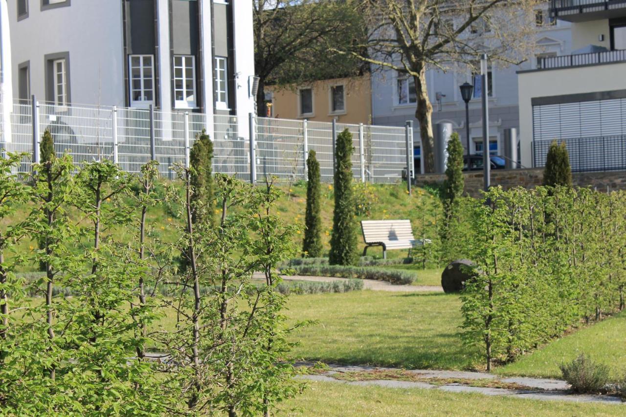 Fe Wo Am Alten Rathaus Andernach Exteriör bild