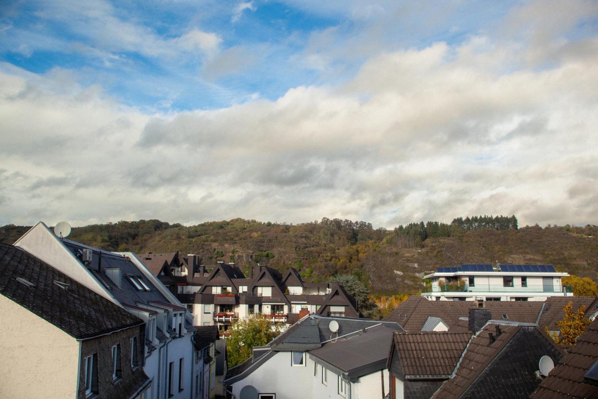 Fe Wo Am Alten Rathaus Andernach Exteriör bild